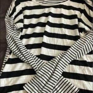 Ardene size large long sleeve